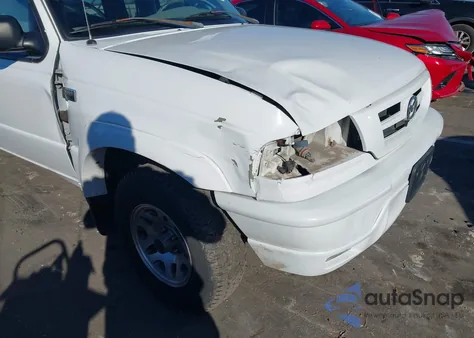 2002 Mazda B3000 Ds z USA, uszkodzony, nr VIN 4F4YR16U72TM01773